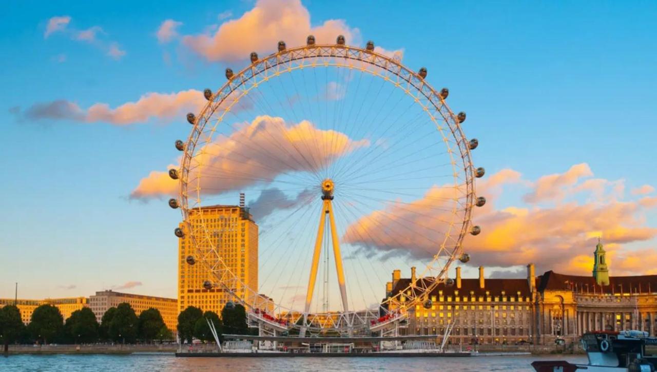 شقة Stylish 2-Bed Flat, Quick Access To London Sights المظهر الخارجي الصورة