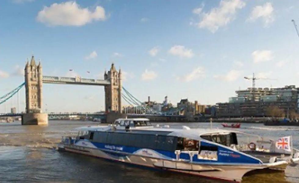 شقة Stylish 2-Bed Flat, Quick Access To London Sights المظهر الخارجي الصورة