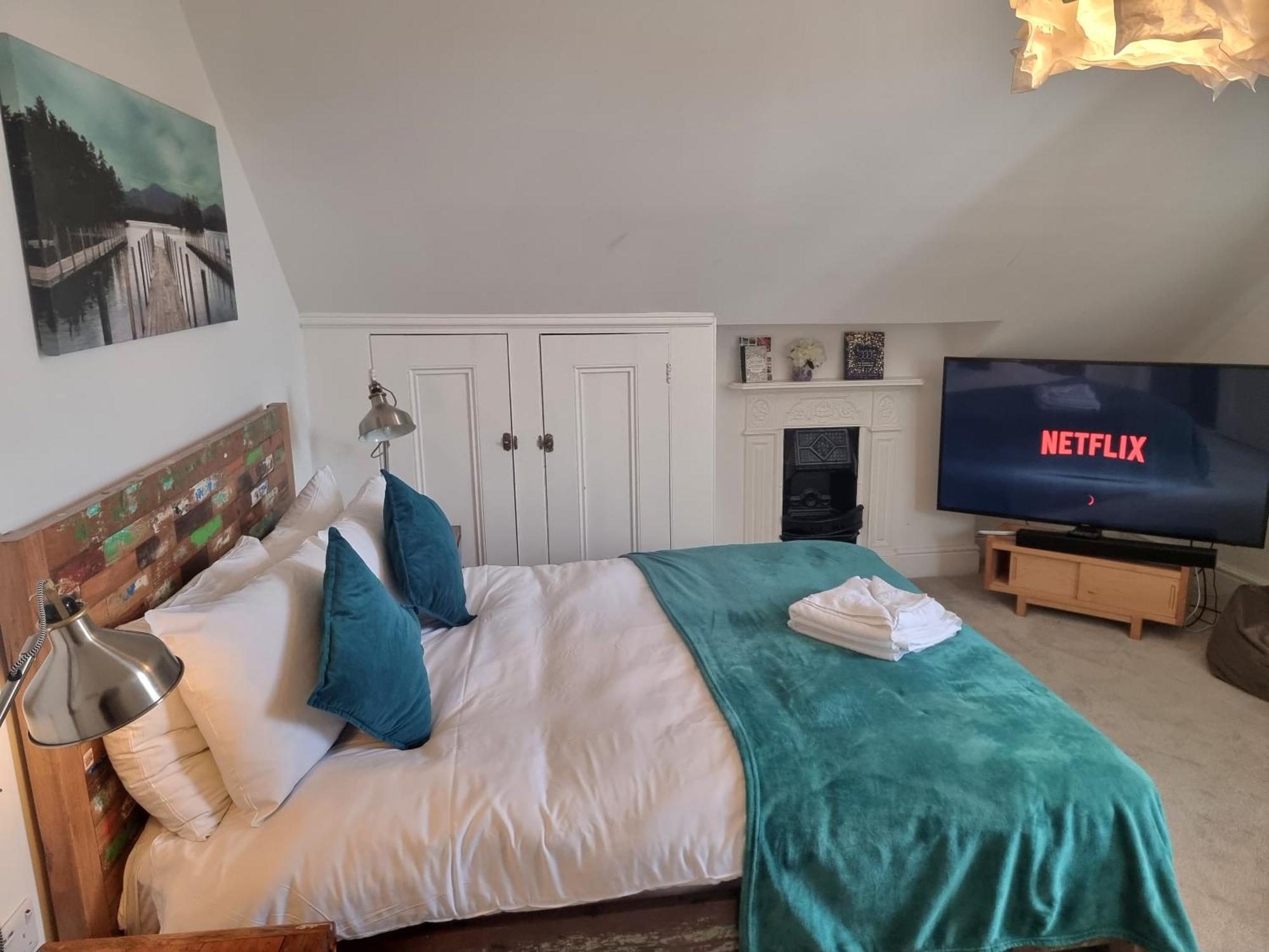 شقة Stylish 2-Bed Flat, Quick Access To London Sights المظهر الخارجي الصورة